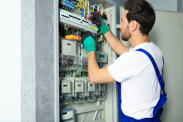 Best Affordable Emergency Electrician  in Denison, IA